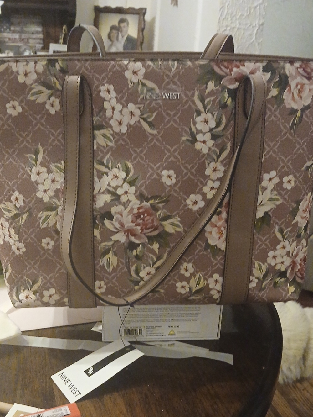 Nine West Floral Tote in Mauve and Pink - Picture 4 of 10